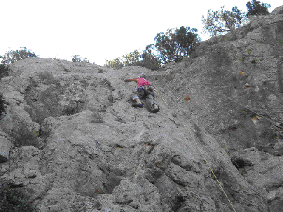 http://stalacs.be/images/cr%202007-Herault-Escalade2.gif